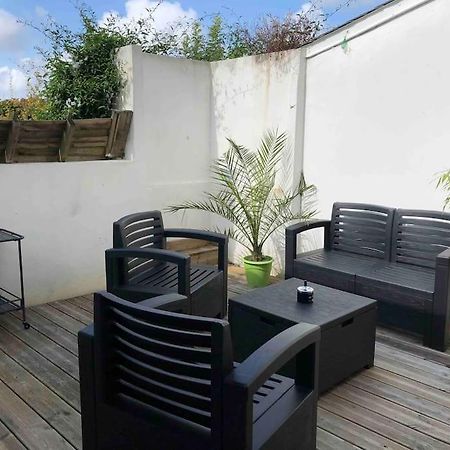 Maison De Ville Conviviale Avec Terrasse Lanester Exteriör bild