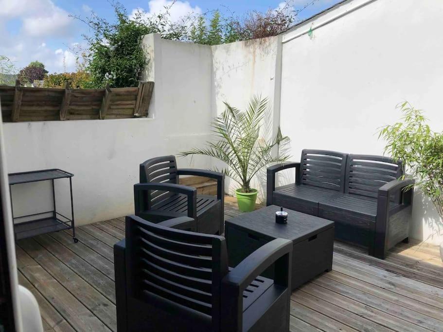 Maison De Ville Conviviale Avec Terrasse Lanester Exteriör bild